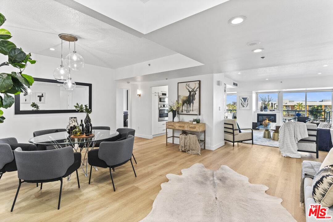 13600 Marina Pointe Dr - Photo 1