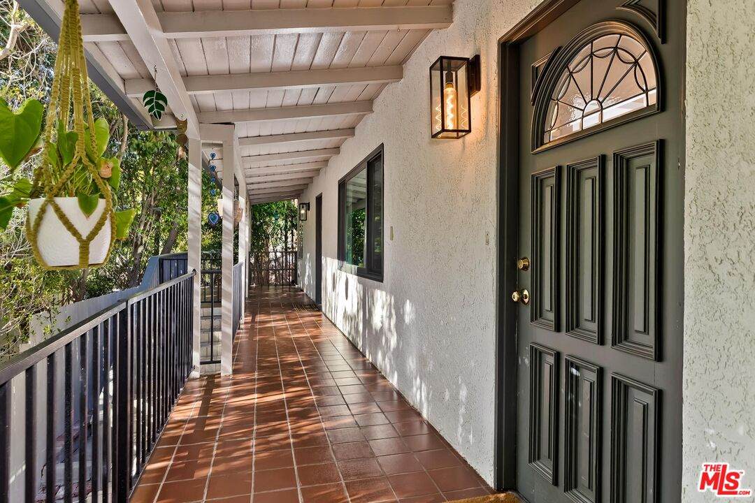 4221 Vanetta Dr - Photo 1