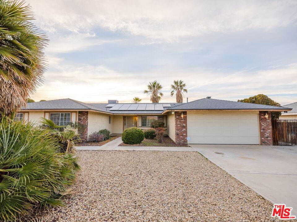 11809 Wapato Rd - Photo 1