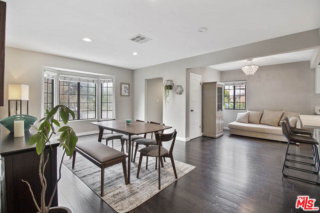 1707 Leewood St - Photo 1
