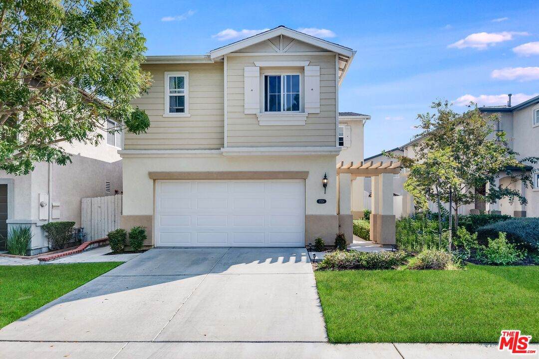 17524 Persimmon Dr - Photo 1