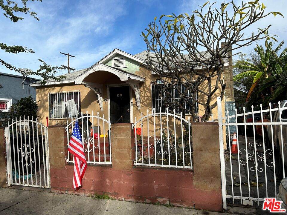 1333 57th St - Photo 1