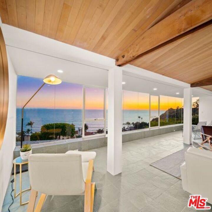 255 Trino Way - Photo 1