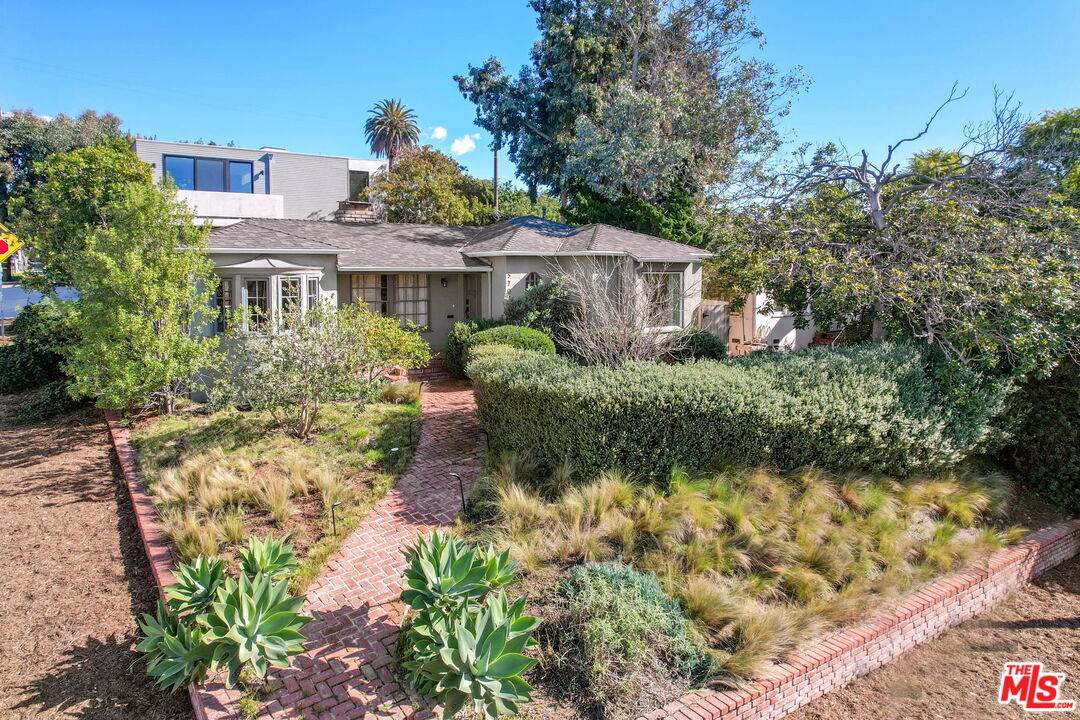 3704 Stewart Ave - Photo 1