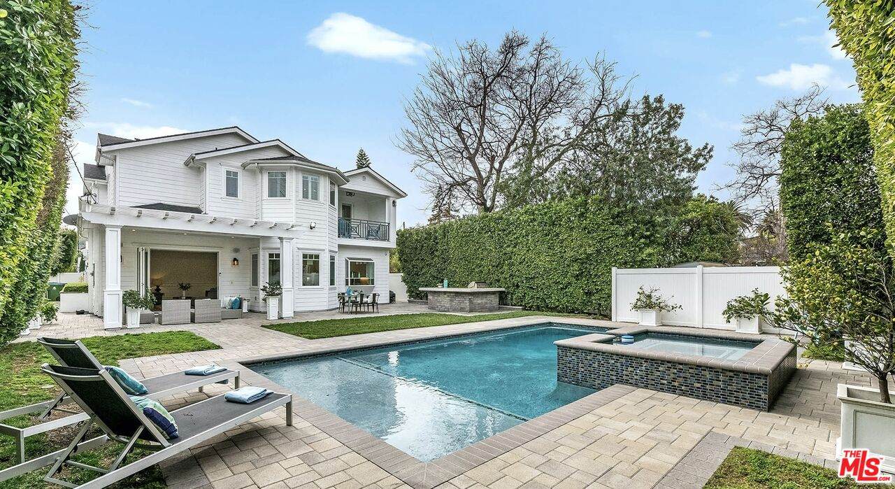 12437 Landale St - Photo 1
