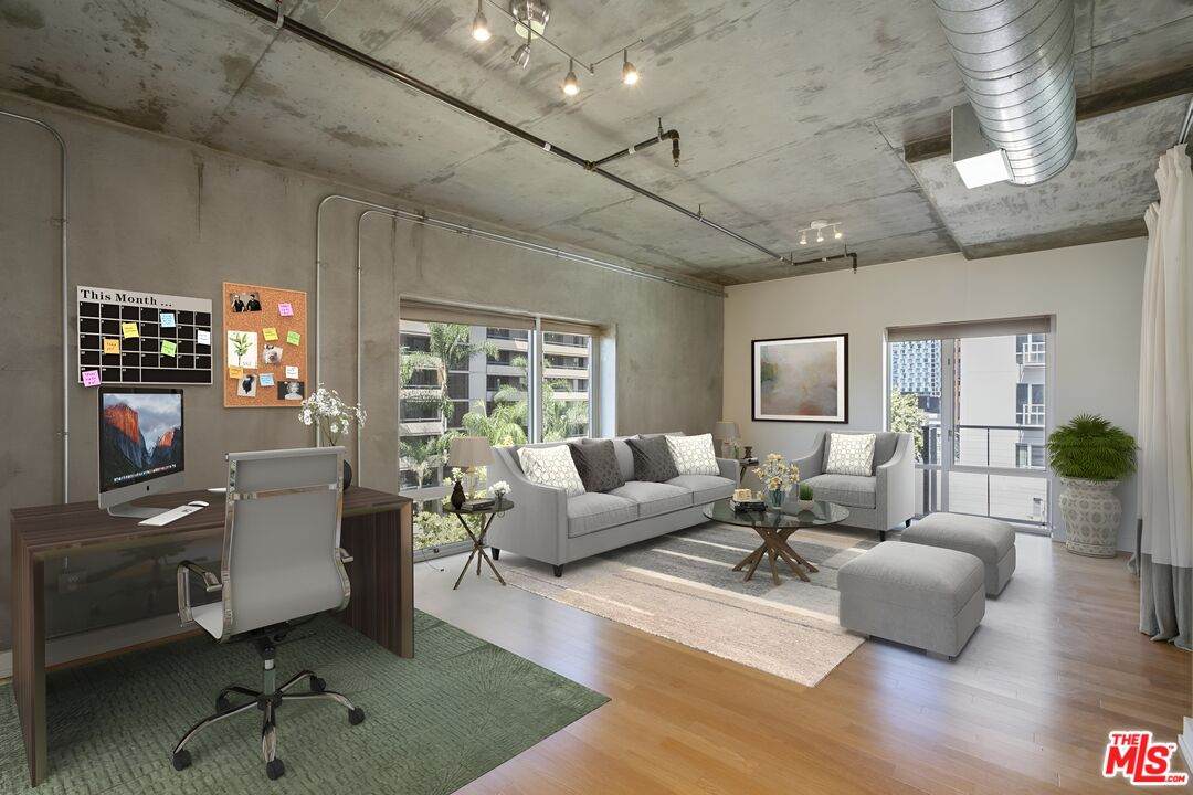 645 9th St - Photo 1
