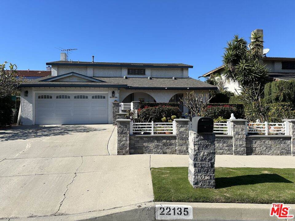 22135 Anchor Ave - Photo 1