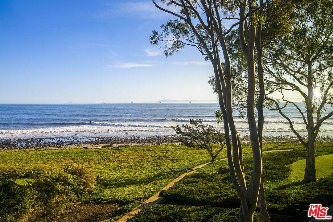 36 Seaview Dr - Photo 1