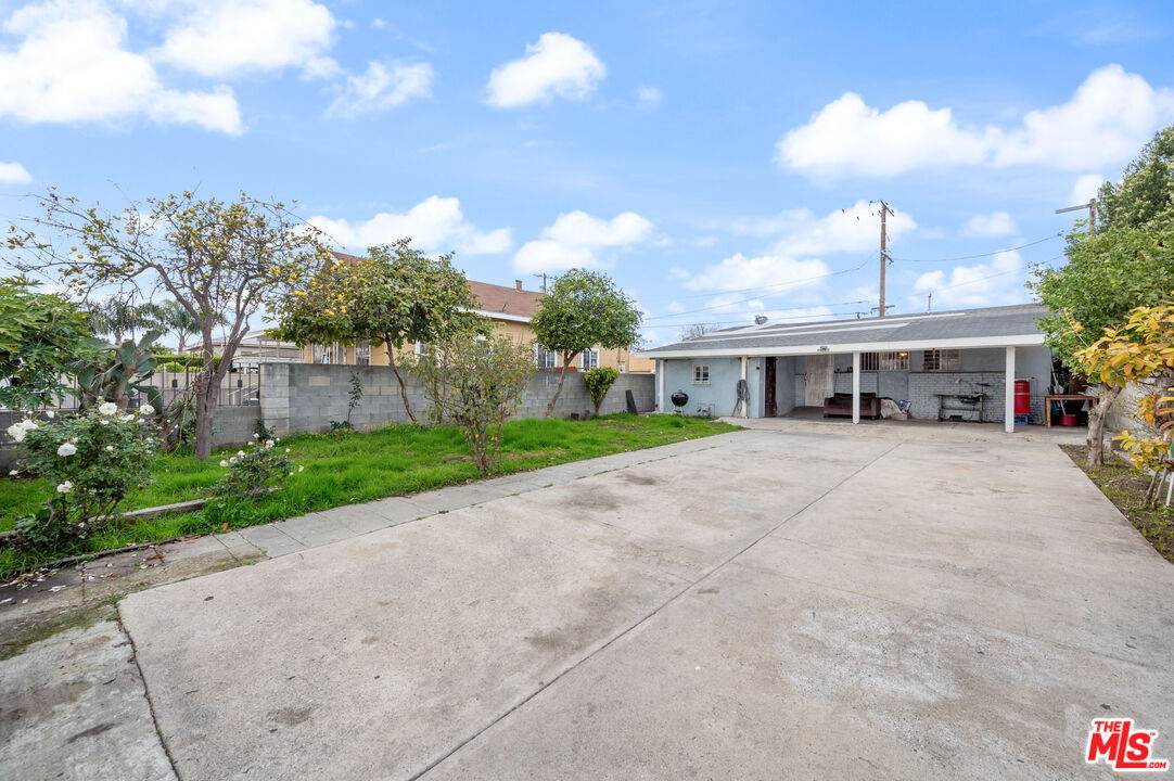 115 87th St - Photo 1
