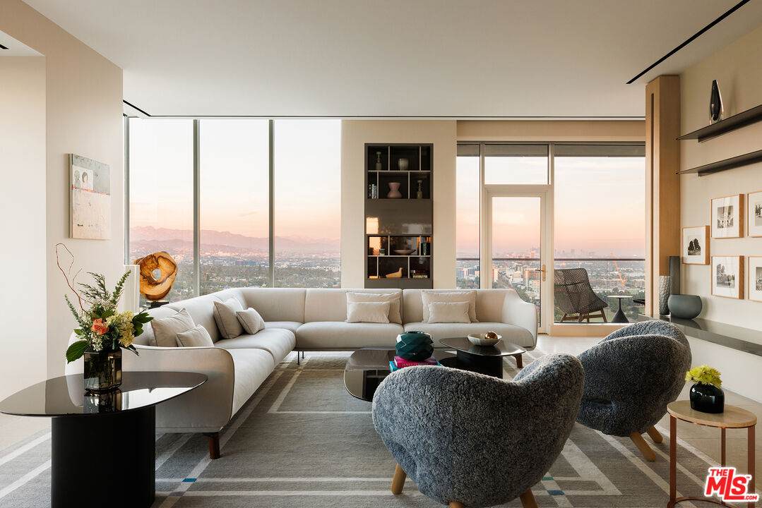 1200 Club View Dr - Photo 1