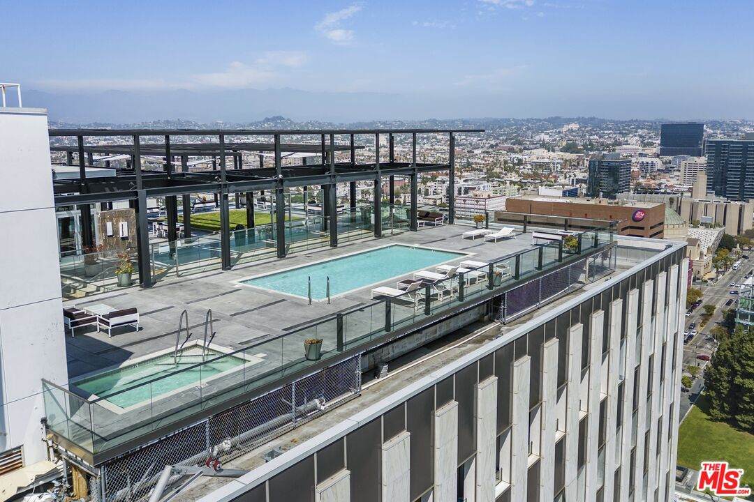 3810 Wilshire Blvd - Photo 1