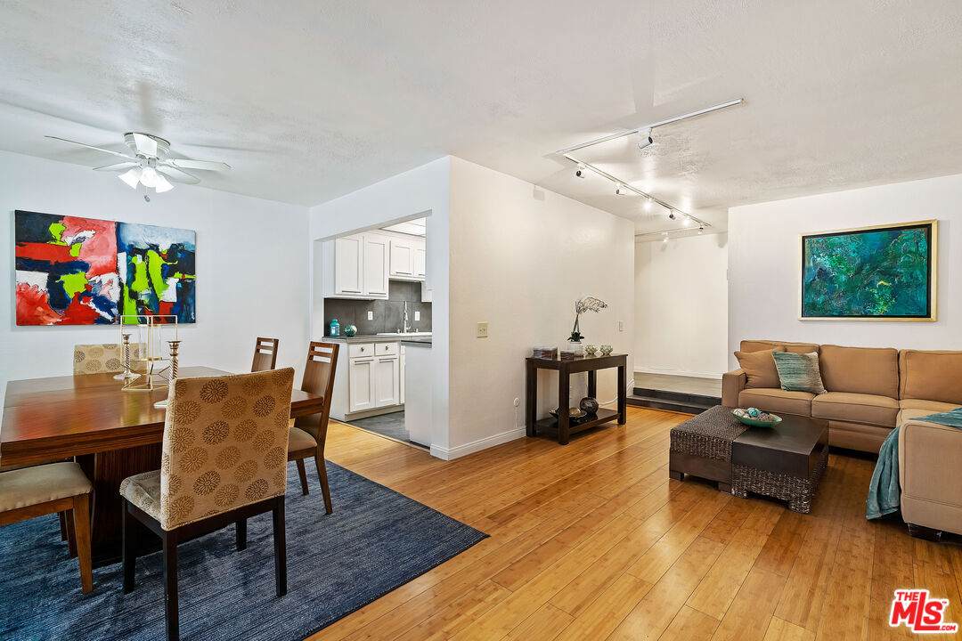1515 Beverly Dr - Photo 1