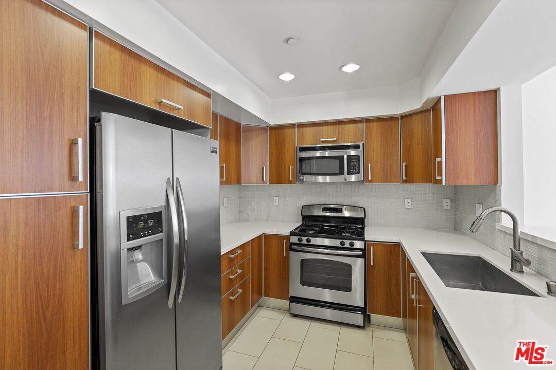 1518 Federal - Photo 1