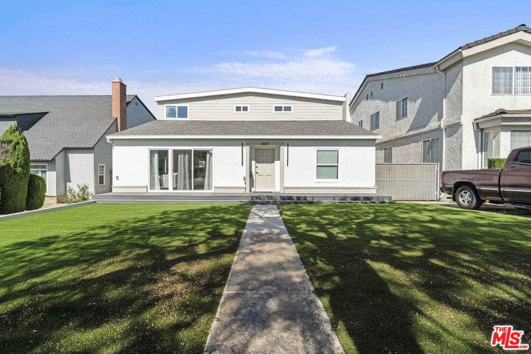 1465 Edris Dr - Photo 1