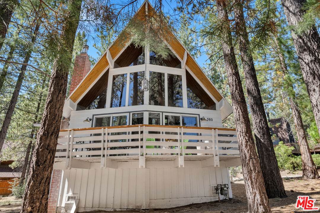 380 Santa Clara Blvd - Photo 1