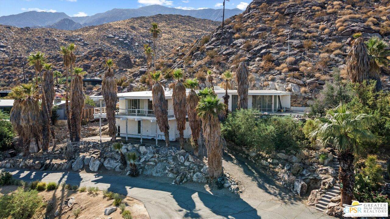 2425 Cahuilla Hills Dr - Photo 1