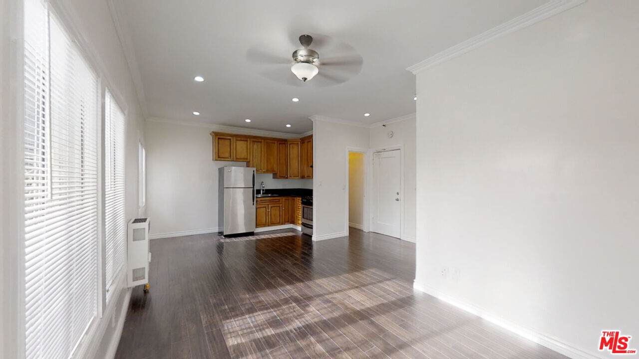 334 Heliotrope Dr - Photo 1