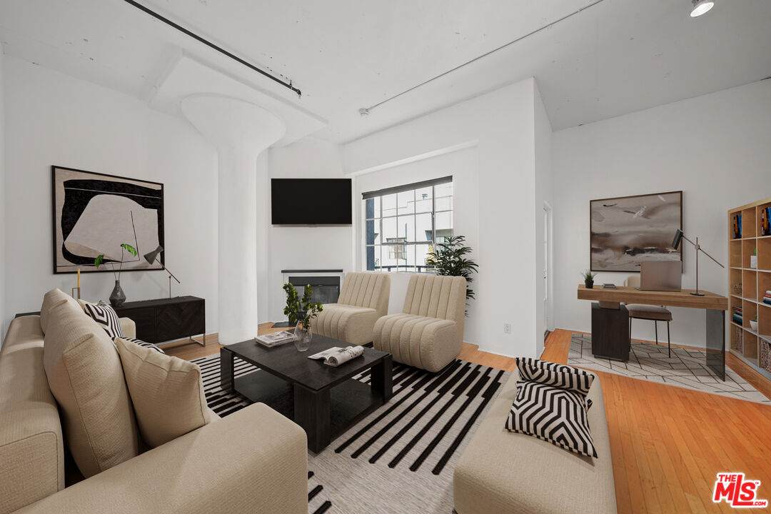 420 San Pedro St - Photo 1