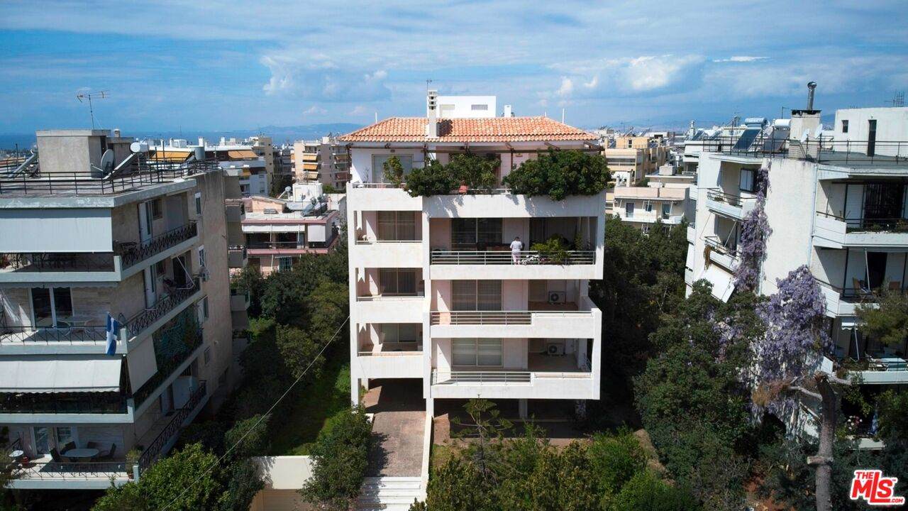 31 Miaouli, Glyfada, Greece - Photo 1
