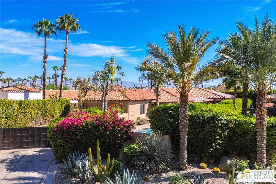 1978 Mesa Dr - Photo 1