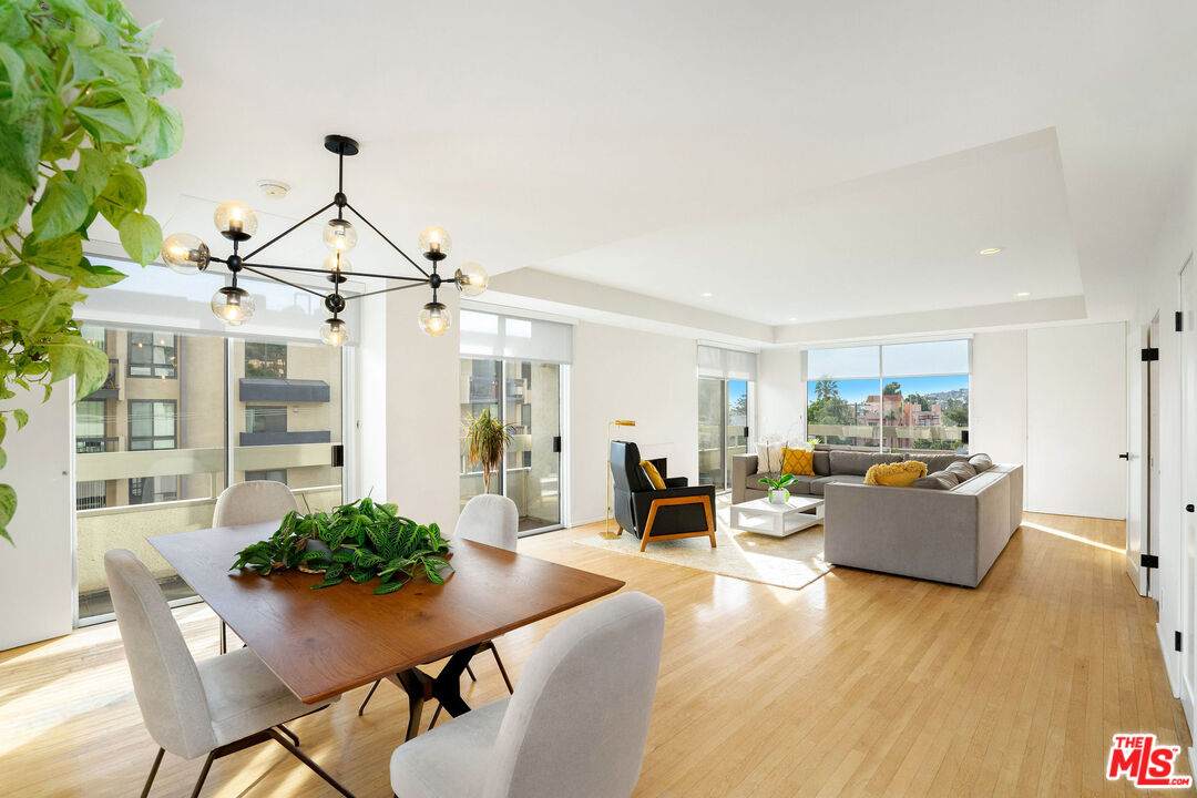 1601 Fuller Ave - Photo 1