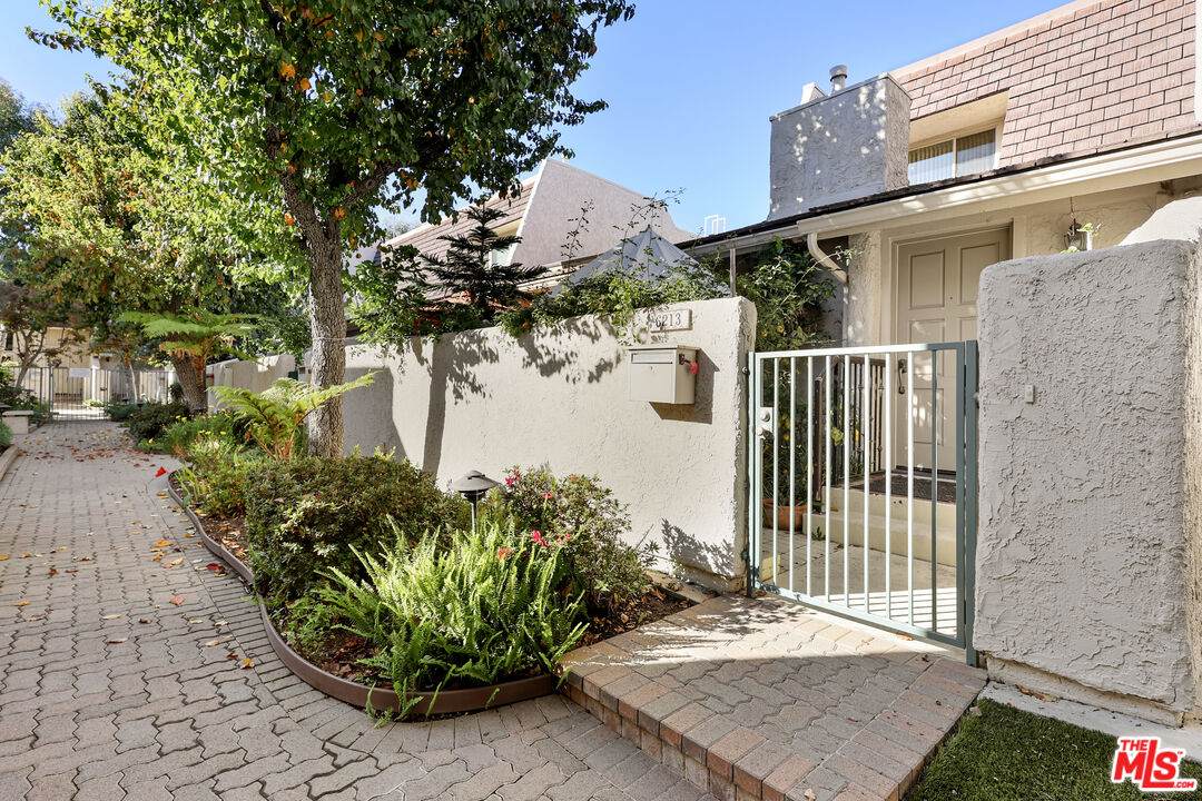 6213 Randi Ave - Photo 1