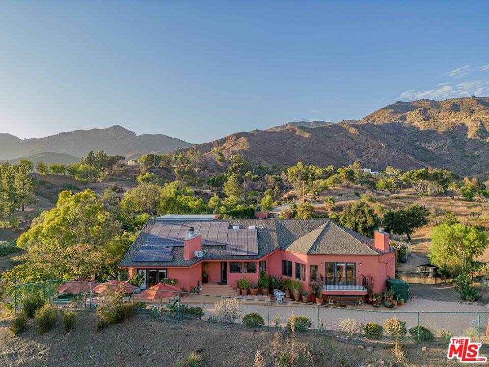 34136 Mulholland Hwy - Photo 1