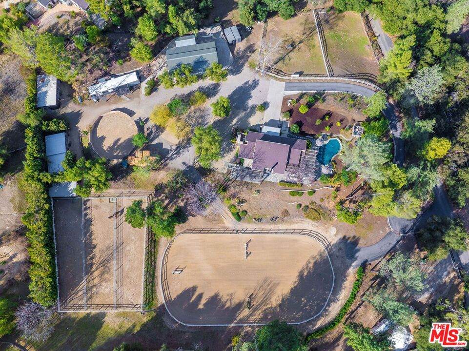 2121 Mckain St - Photo 1