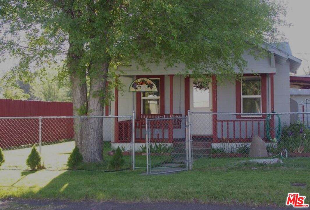 126 Pine St - Photo 1