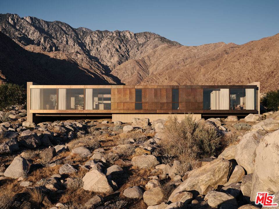 2212 Winter Sun Dr - Photo 1