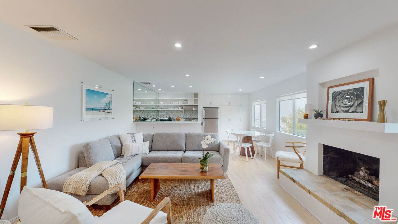 22626 Pacific Coast Hwy - Photo 1