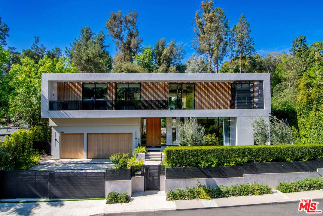 2641 Hutton Dr - Photo 1