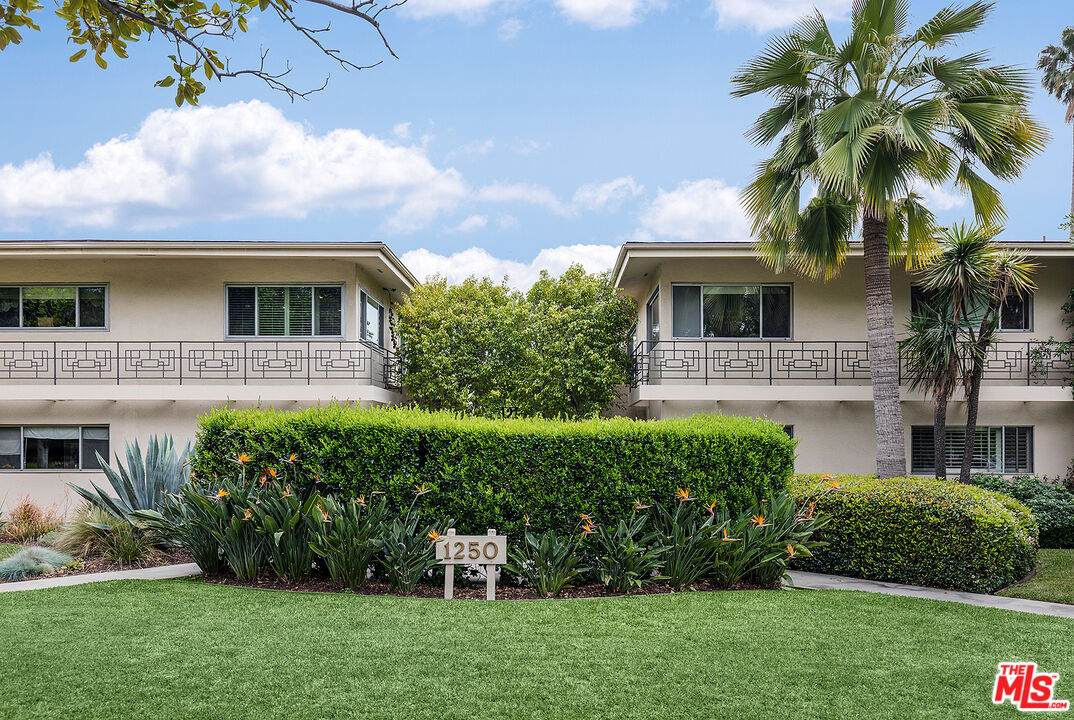 1250 Orange Grove Blvd - Photo 1
