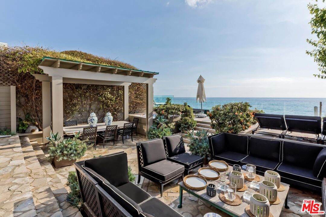 23618 Malibu Colony Rd - Photo 1