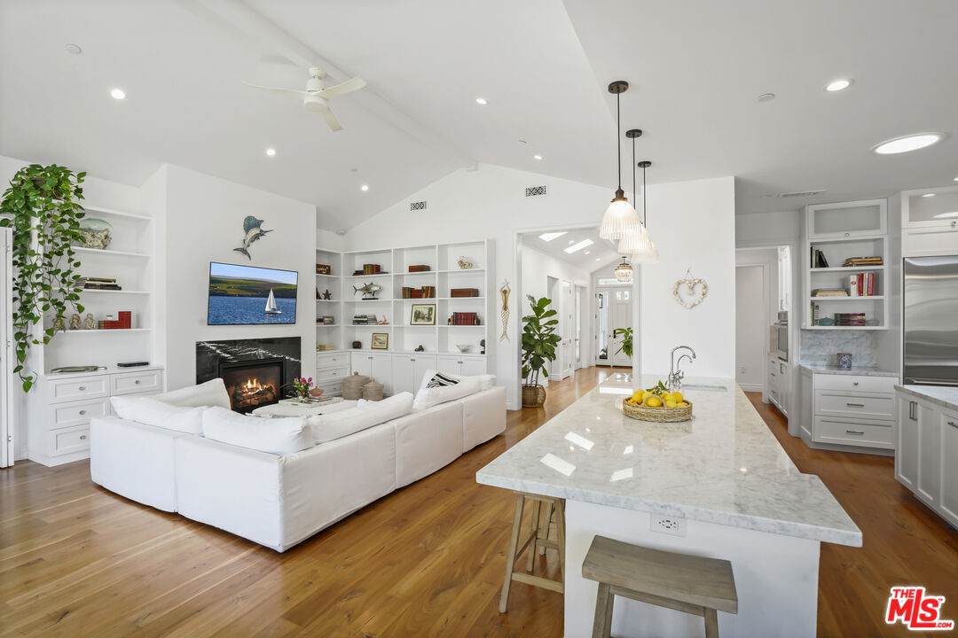 6544 Wandermere Rd - Photo 1