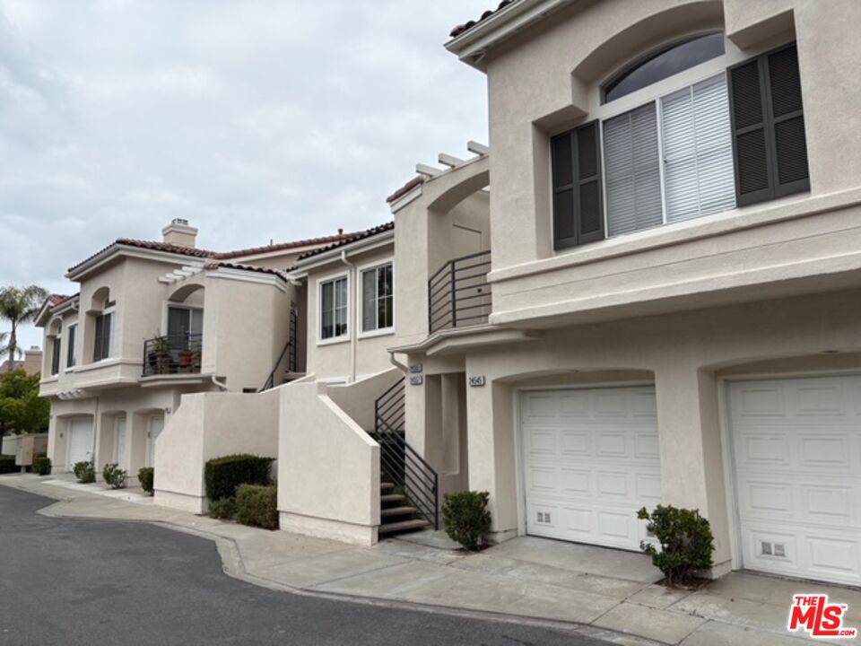 24545 El Alicanta - Photo 1