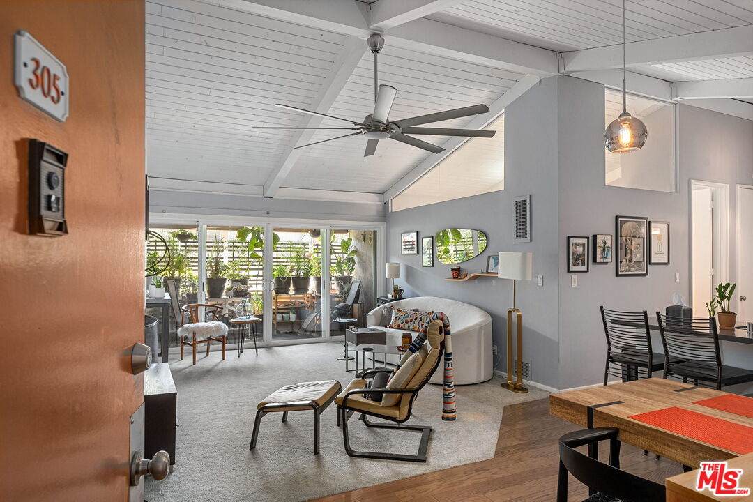 6305 Green Valley Cir - Photo 1