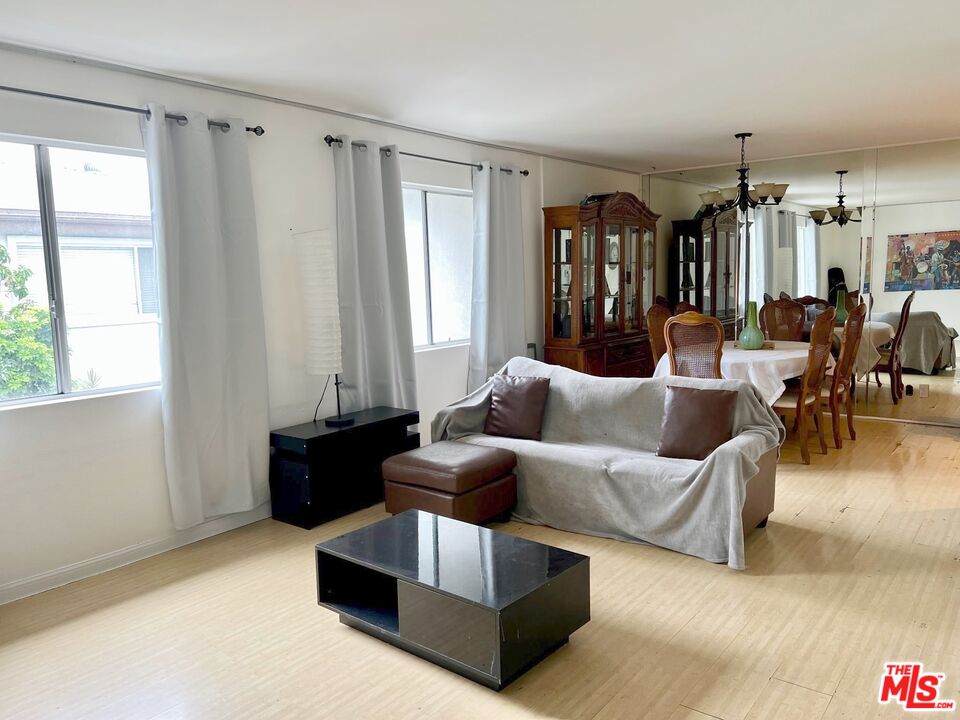 18555 Collins St - Photo 1