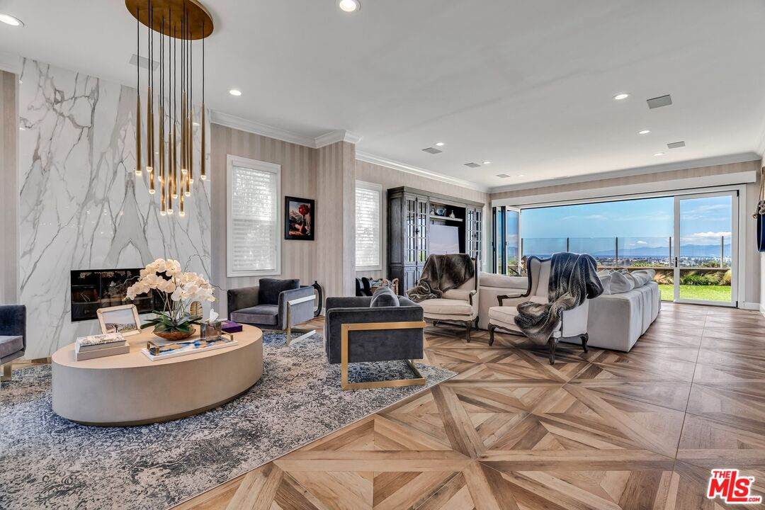 7599 Coastal View Dr - Photo 1