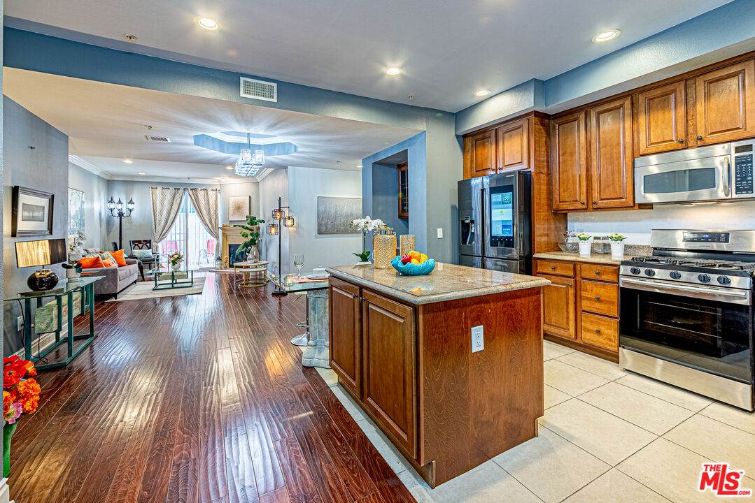 345 Harvard Blvd - Photo 1