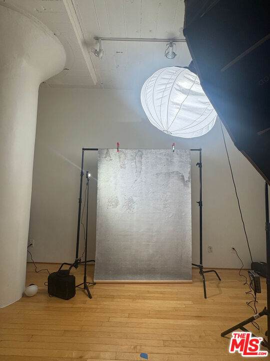 420 San Pedro St - Photo 1