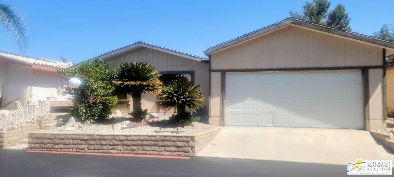 65565 Acoma Ave - Photo 1