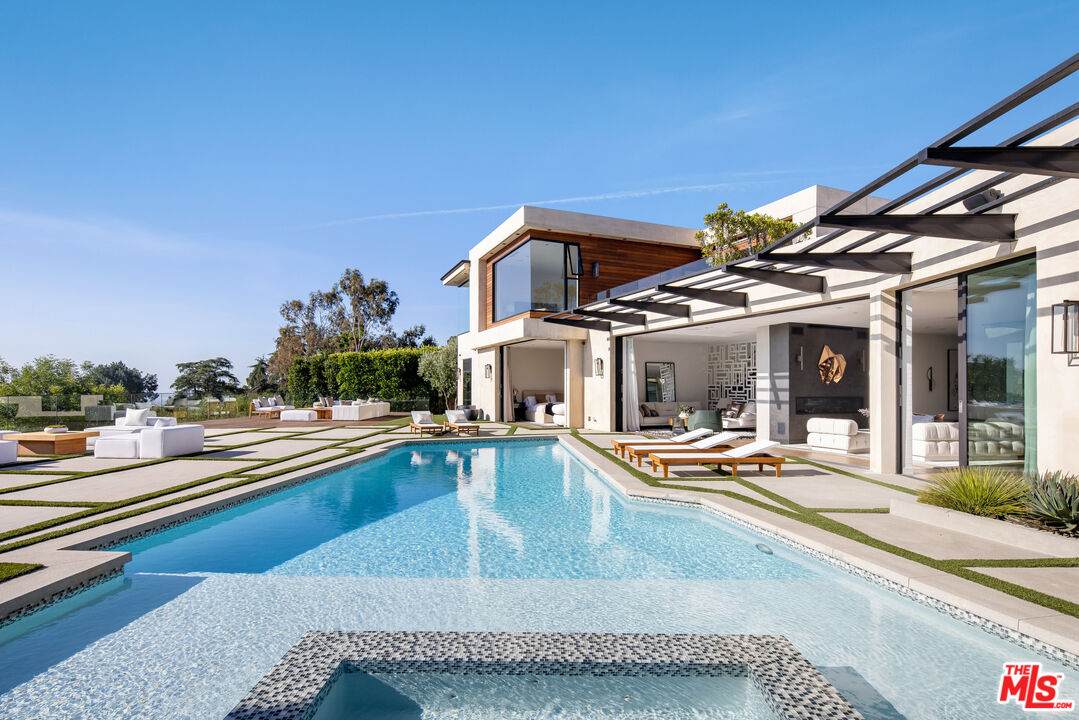 816 Glenmere Way - Photo 1