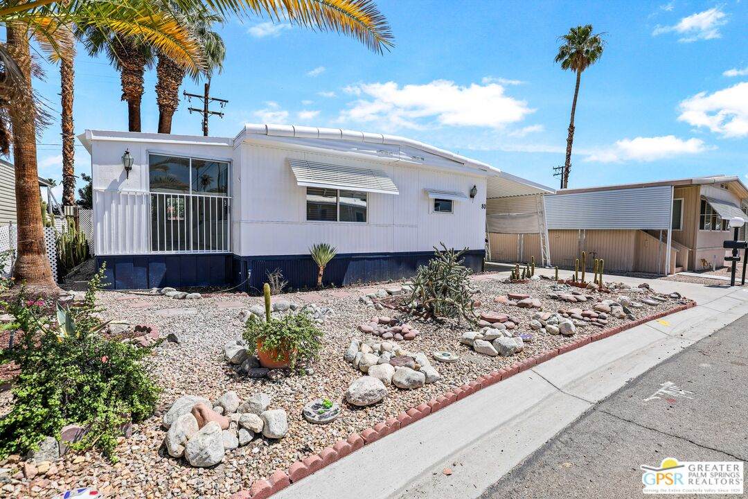 80 Dunes Cir - Photo 1