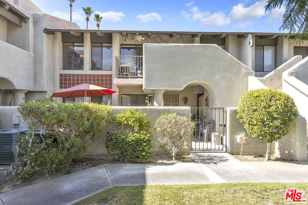 351 Hermosa Dr - Photo 1
