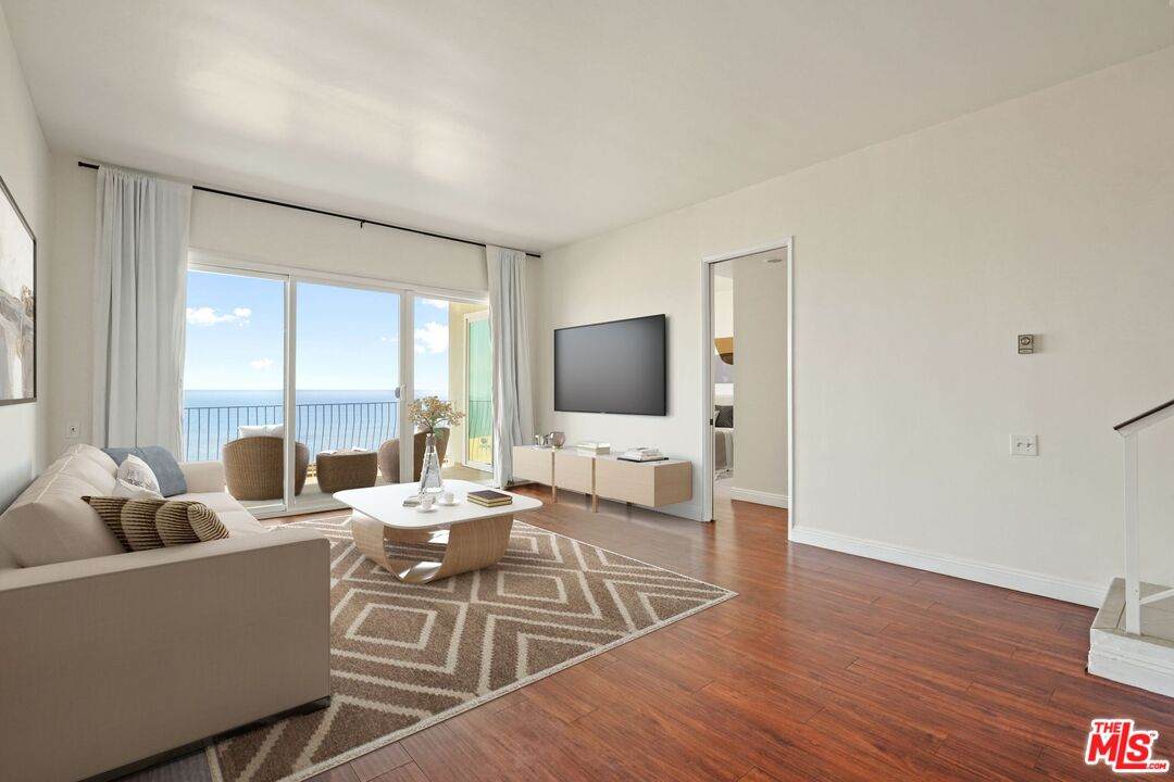 18103 Coastline Dr - Photo 1