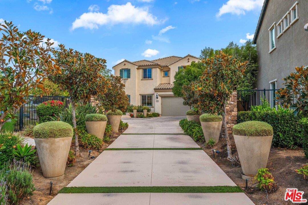 8304 Mariposa Ct - Photo 1