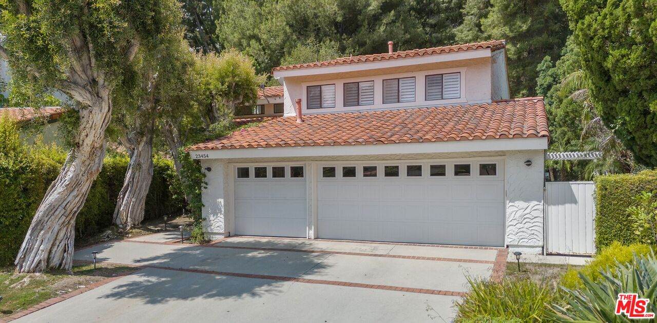 23454 Park Hermosa - Photo 1
