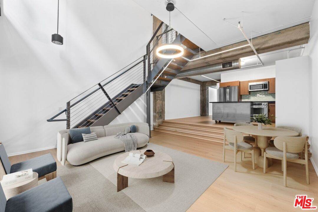 510 Hewitt St - Photo 1