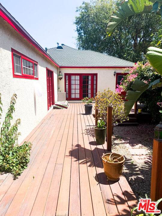1975 Crescent Heights Blvd - Photo 1